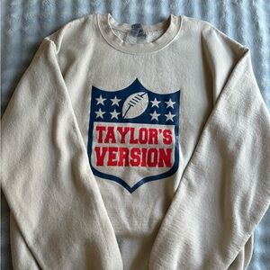 Gildan Cream Heavy Blend Sweatshirt